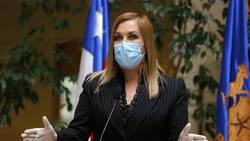 Pamela Jiles agradeció "a los opinólogos de la élite" que "siguen hablando sin parar de La Abuela"