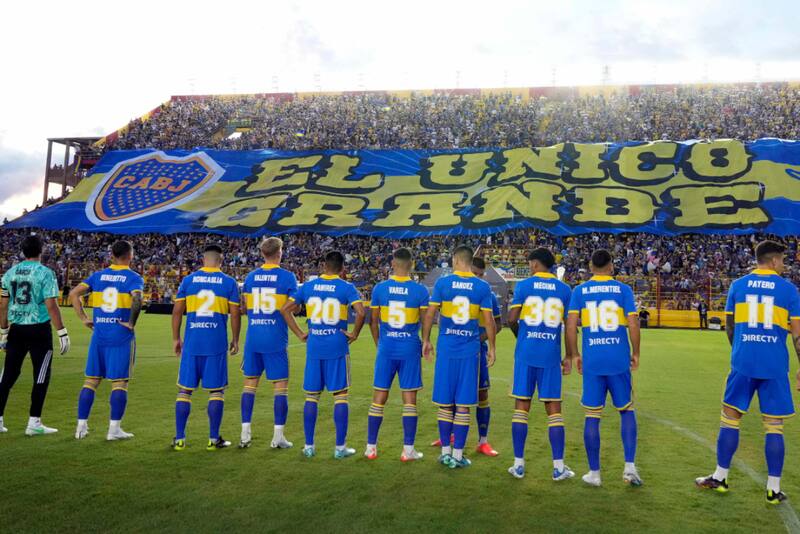 Boca Juniors se quedó sin DT a una semana del debut en Copa Libertadores.
