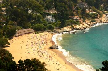 ¿Por fiestas clandestinas?: Zapallar es la segunda comuna con más casos activos en Valparaíso