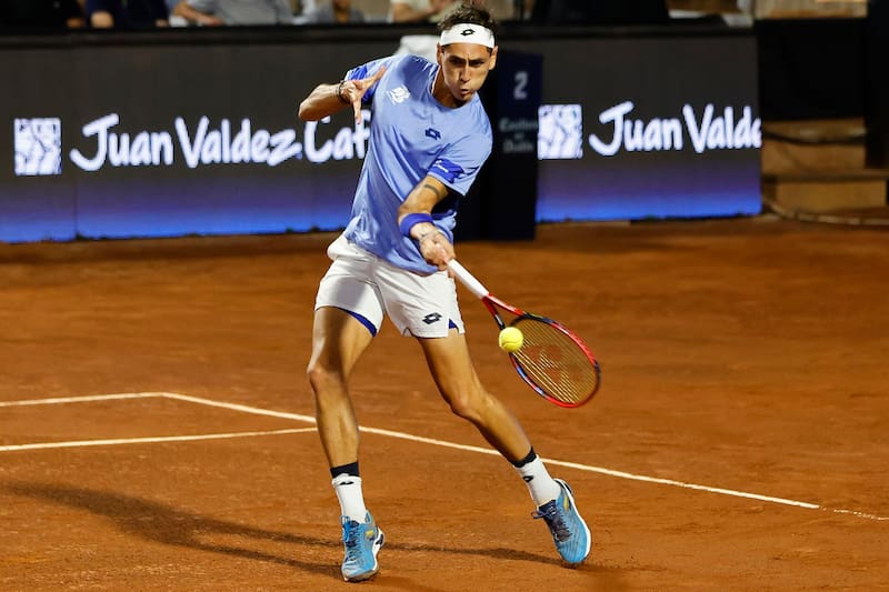 Alejandro Tabilo dejará de estar dentro de los 200 mejores tenistas del mundo. Crédito: Aton