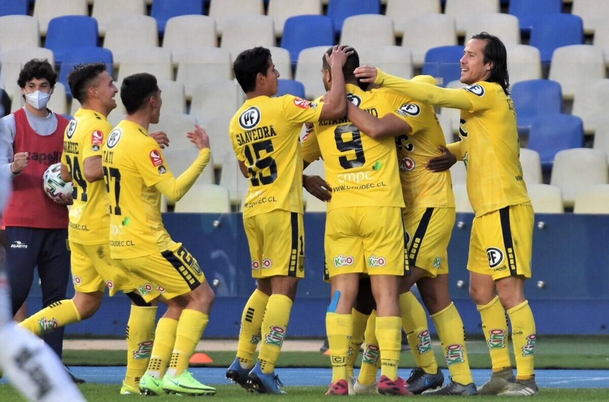 Universidad de Concepción quiere "robarle" a una de las principales figuras de Deportes Santa Cruz