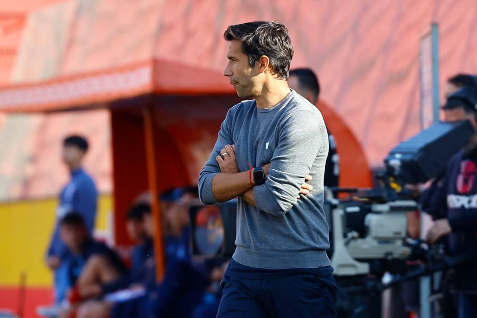 , entrenador de Universidad Católica. Foto: Agencia Aton.