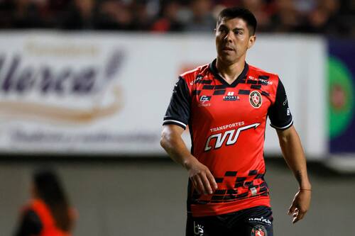 es uno de los que no sigue en Limache y emigró al fútbol español.