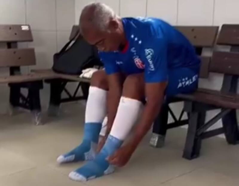 preparándose para entrenar.