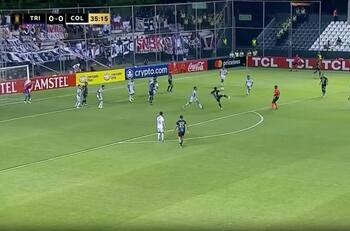 VIDEO | El golazo de Sportivo Trinidense que complica a Colo Colo en Copa Libertadores
