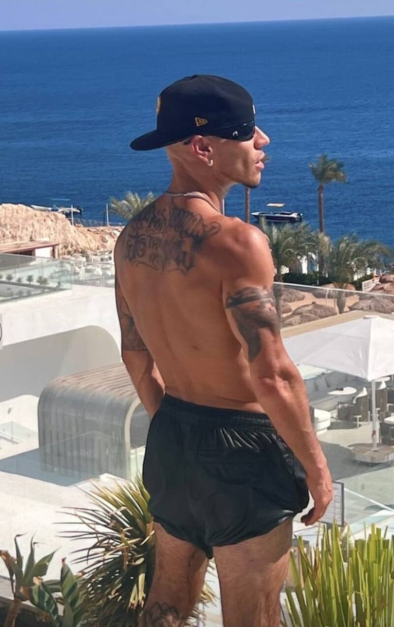 Raúl Peralta en sus vacaciones en la costa egipcia. Créditos: Instagram