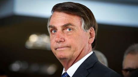 Bolsonaro mandó saludo formal a Boric a cuatro días de ganar la segunda vuelta