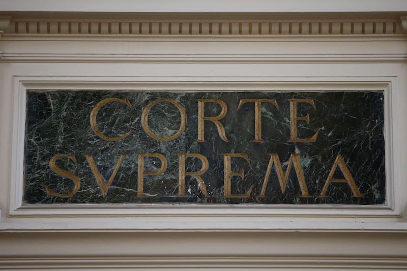 El tribunal fijó prima GES y ordenó resolver caso a caso sobre devoluciones de las Isapres.