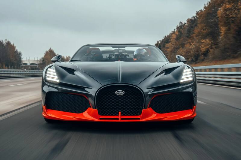 El Bugatti Mistral estableció nuevo récord de velocidad para un descapotable