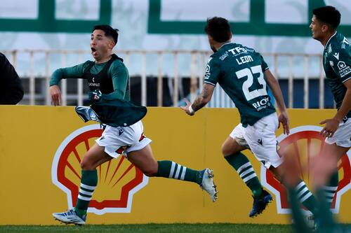 Santiago Wanderers viene de derrotar a Universidad Católica por Copa Chile. Foto: Aton.
