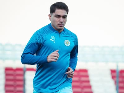 “Qué jugador”: Gonzalo Montes se fue de la U y maravilló a los hinchas tras su reestreno en Uruguay