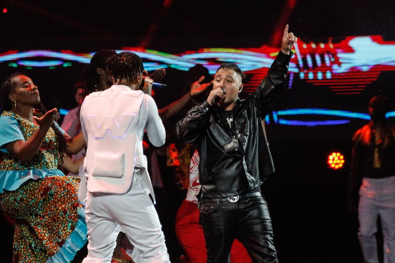 Vina del Mar, 23 de Febrero de 2023
El cantante Polima Westcoast se presenta en la quinta noche del Festival de Vina del mar 2023. En la fotografia con Pablo chil-e-
Cristobal Basaure/Aton Chile