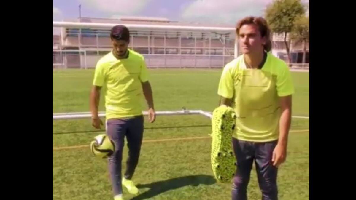 La divertida publicidad que protagonizaron Suárez y Griezmann