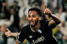 VIDEO | ¡Una locura! El agónico golazo para que la Juventus empatara 4-4 con el Dortmund en Champions League