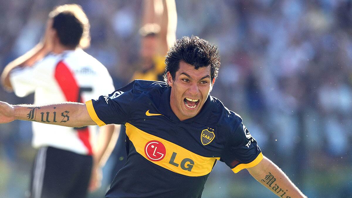 A 10 años del día que Gary Medel se consagró con dos golazos en el superclásico argentino