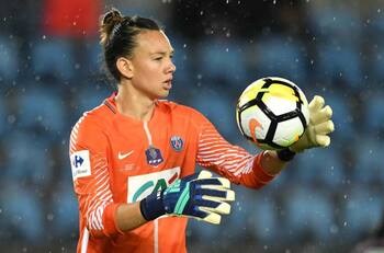 Mira el festejo de Christiane Endler tras la goleada del PSG al Olimpique de Marsella