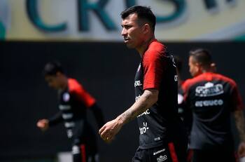 Bologna pierde a Gary Medel para el inicio de la Serie A por lesión