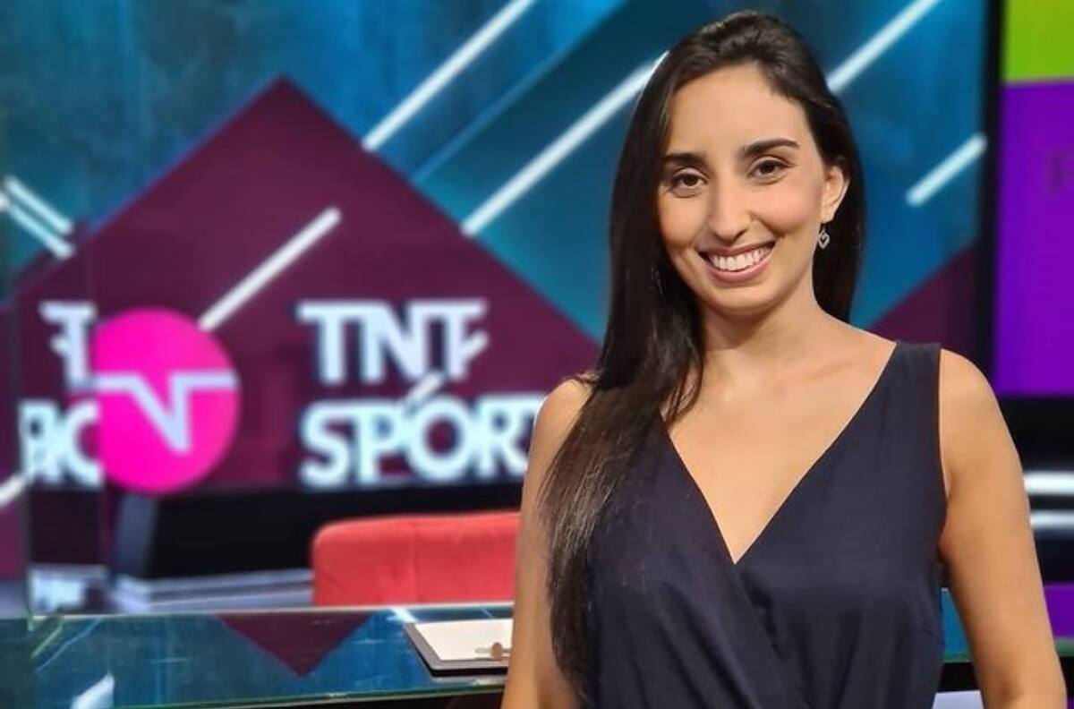 Nahla Hassan, la voz táctica de la Roja Femenina en TV: “No tiene que ver con el género, tiene que ver con las capacidades”