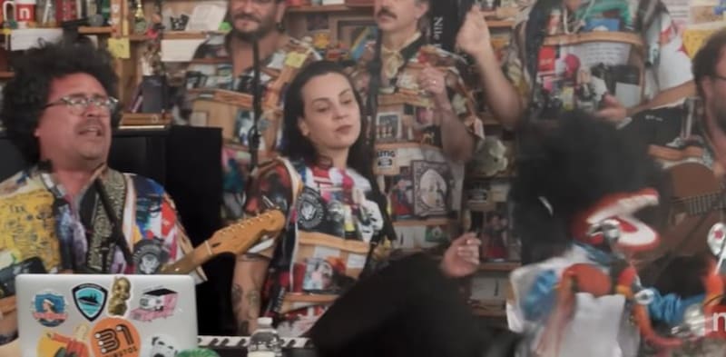 apareció en el Tiny Desk de 31 Minutos. Foto: Captura de NPR Music.