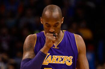 Un hombre terminó detenido tras ser sorprendido cavando tumba de Kobe Bryant