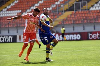 Con un regreso y un debut como titular: el probable once de Cobreloa ante San Marcos de Arica