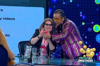Javiera Contador y su nuevo proyecto en Mega, “Pecados Digitales”, junto a Yerko Puchento: “Es un programa que le revisa los celulares a los famosos”