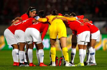 Chile femenino vs Estados Unidos: Hora y donde ver el partido válido por el grupo F del Mundial