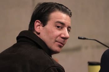 (FOTOS) Tea Time, ex vocalista de Los Tetas, es detenido tras fiesta clandestina