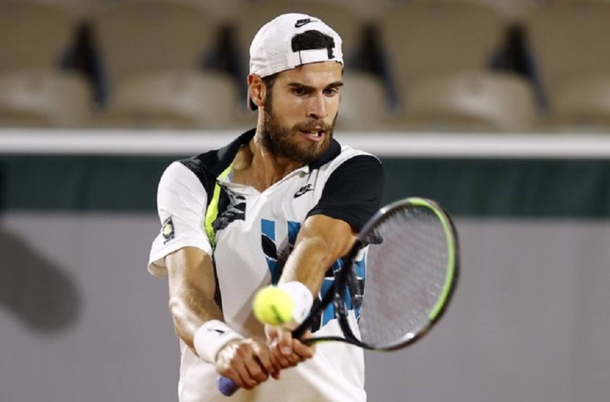 Duro rival: Karen Khachanov será el próximo oponente de Cristian Garin en Roland Garros