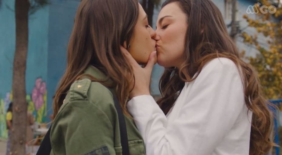 Las dos personajes se dieron un beso en uno de los últimos capítulos de El Jardín de Olivia.