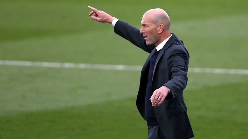 Zinedine Zidane no dirige desde mayo de 2021.