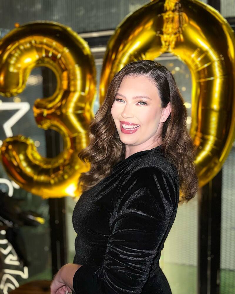 Michelle Carvalho es su cumpleaños número 30