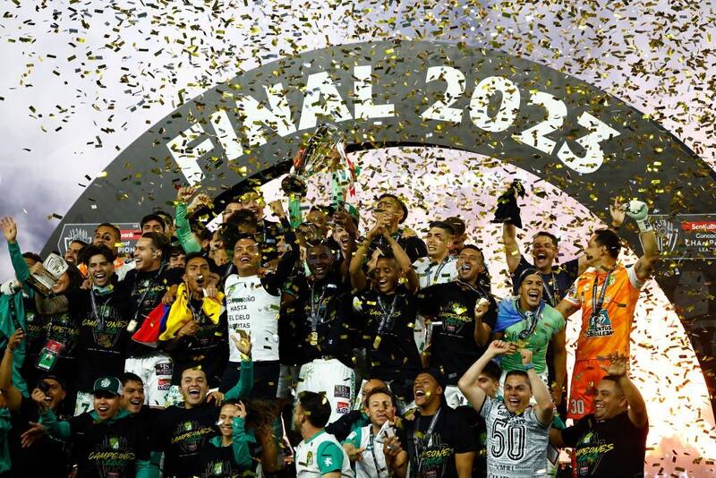 se consagró campeón de la CONCACAF Champions League con el León.