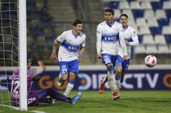 Diego Valencia se ganó broma de Ignacio Saavedra tras triunfo de la UC en Copa Chile: ¿Iván eres tú?