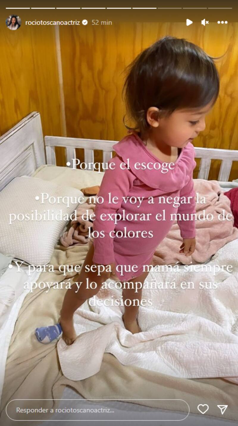 A través de redes Sociales, Rocío Toscano recibió críticas por la forma de vestir de su hijo y respondió muy claramente a los “haters”.