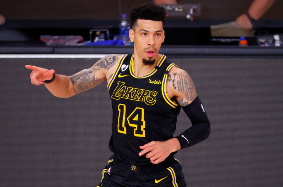 Danny Green denunció que fanáticos de Los Lakers amenazaron de muerte a su esposa, tras fallar tiro decisivo en el juego 5