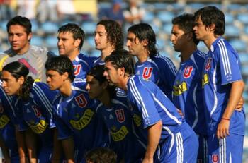 No dudó: referente de la U elige a un colocolino como el mejor futbolista chileno de la historia