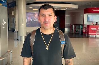 Celebra con todo el Pitbull: la primera gran noticia de Gary Medel en su llegada a Universidad Católica