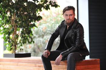 Jean Phillipe Cretton generó preocupación por su aspecto