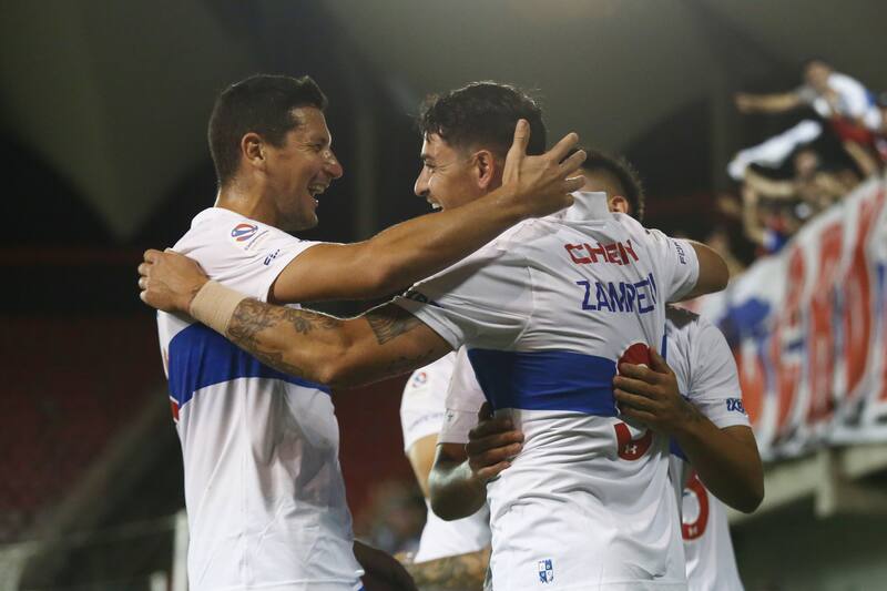 La UC derrotó en los descuentos a Ñublense (Foto: Aton)