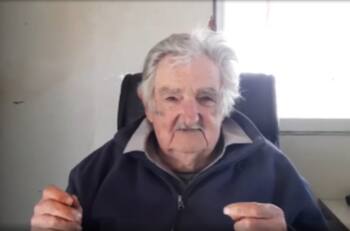 Boric recibió felicitación y consejos de Pepe Mujica: “No te olvides de que esto es de muchos”