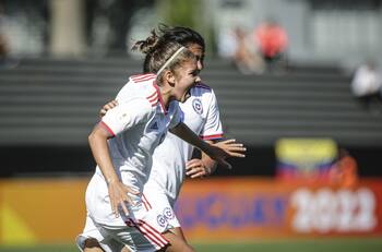 “Vamos las peques”: Las estrellas de la Roja Femenina vibraron con el triunfo de la Sub 17 en Uruguay