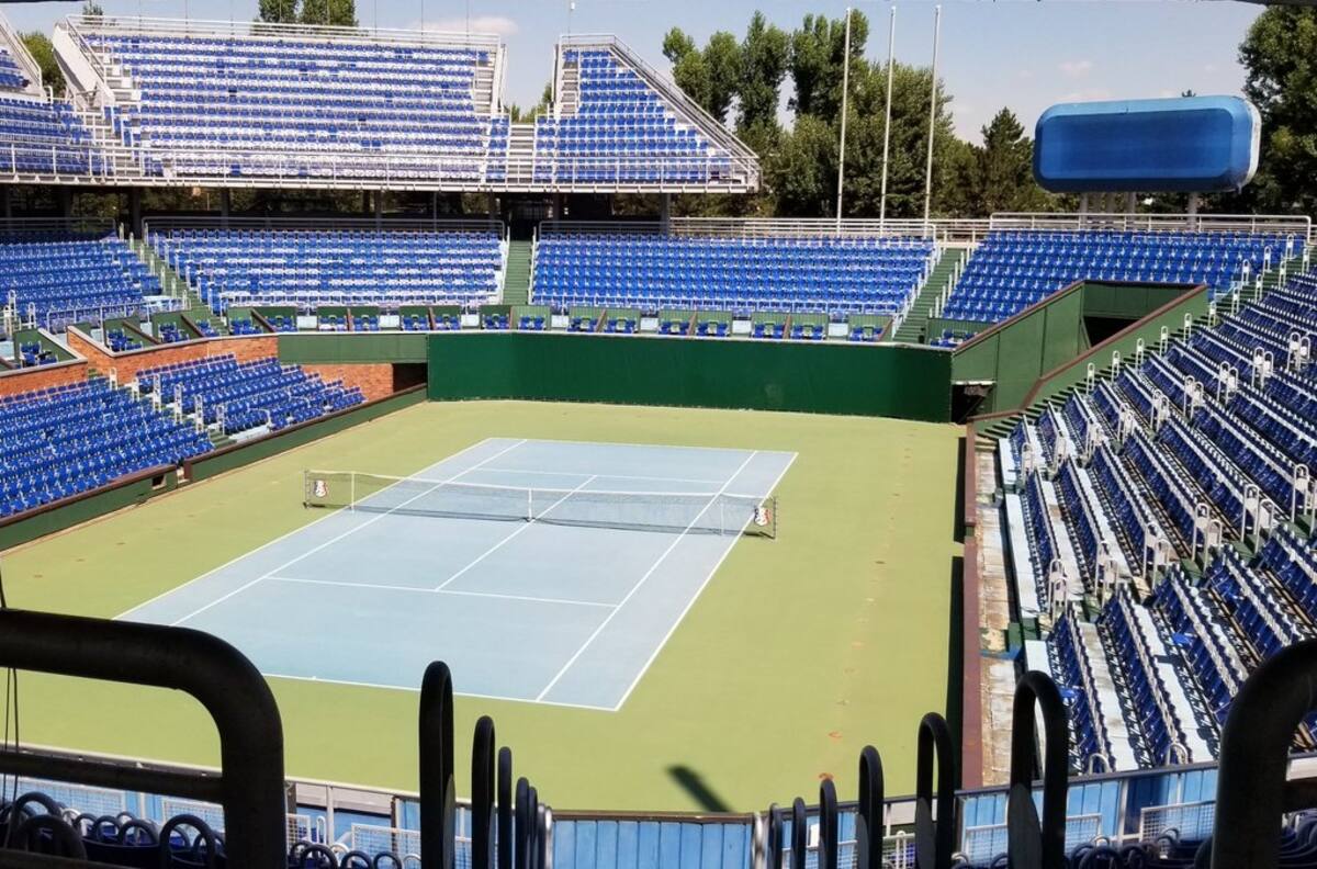 No podrá volver a jugar y tendrá que pagar: Histórica sanción a tenista argelino