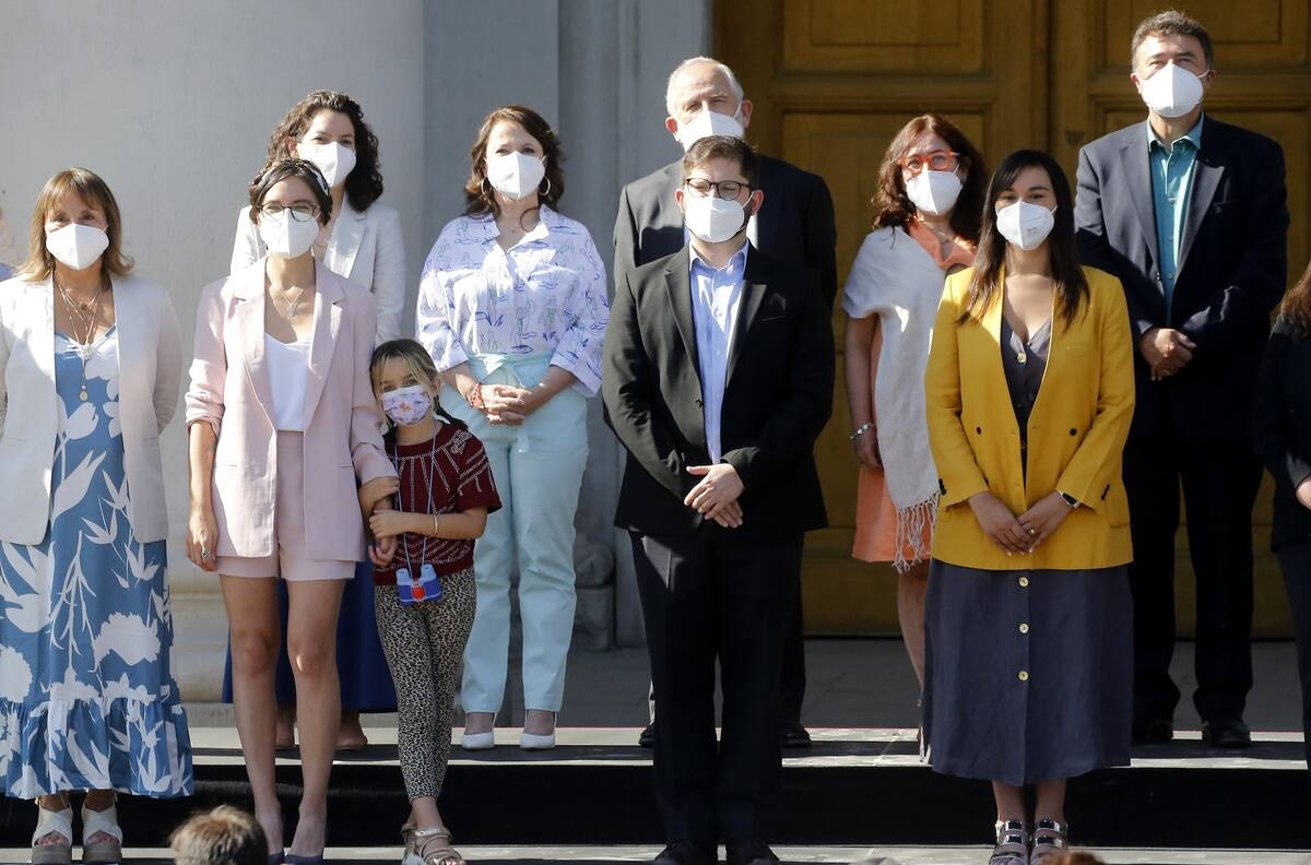 Estos son los ministros y ministras de Gabriel Boric en su nuevo Gobierno: las mujeres son mayoría