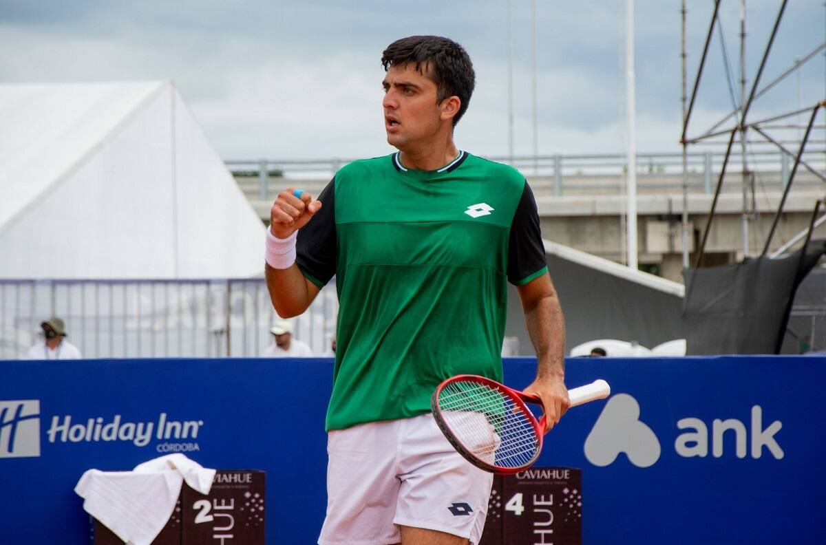 Tomás Barrios logró mejor ranking de su carrera tras avanzar a semifinales en Kazajistán