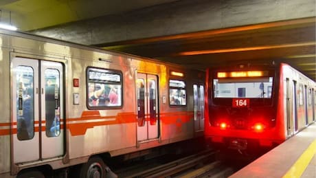 Metro de Santiago lo confirmó: Ya se normalizó el servicio de trenes en la Línea 3