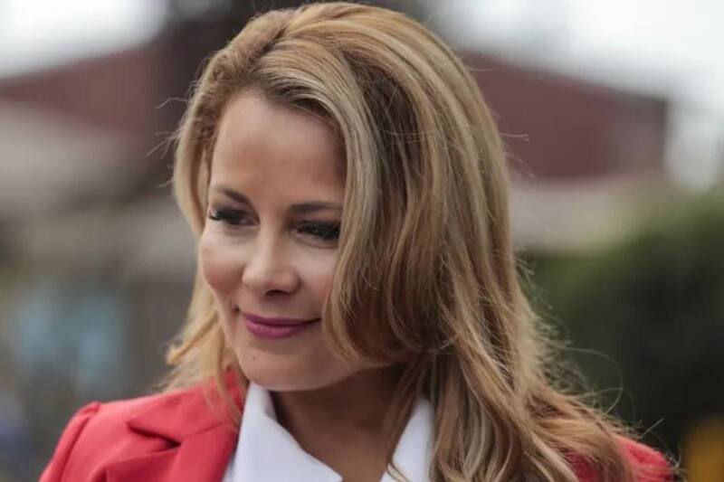 habría tenido que acudir a una clínica.