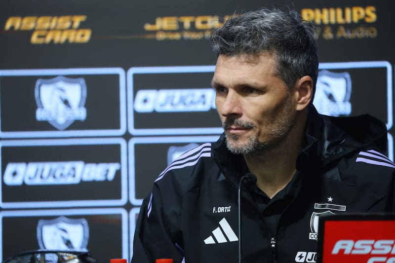 tiene una misión en Colo Colo. Foto: Aton.