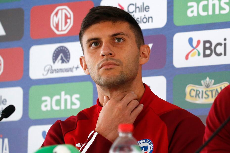 El defensa del Coritiba será una de las grandes ausencias en La Roja para los partidos ante Perú y Venezuela. (Foto: Agencia Aton)