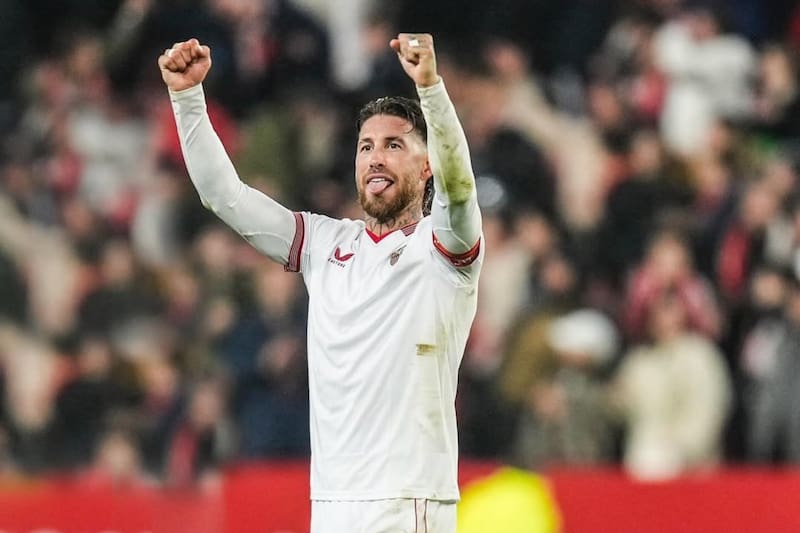 Junto con su grupo inversor, están cada vez más cerca de hacerse con el Sevilla. Foto: @sergioramos en Instagram.